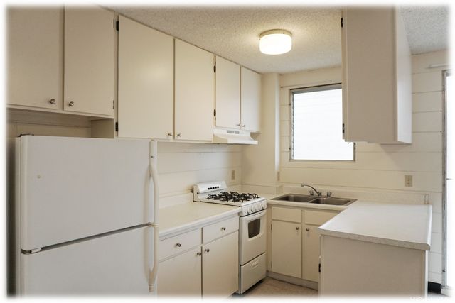 1254 Lunalilo Street 303, Honolulu, HI 96822