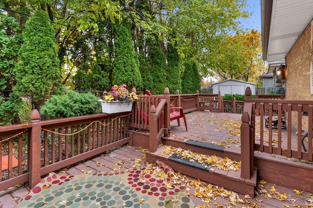 1241 E 168th Street, South Holland, IL 60473