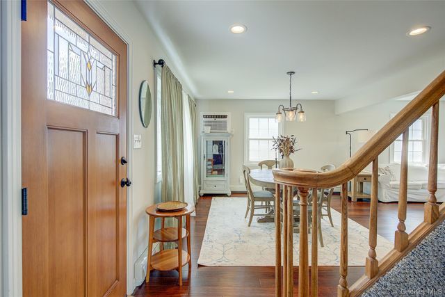 12 Crescent Lane, Levittown, NY 11756