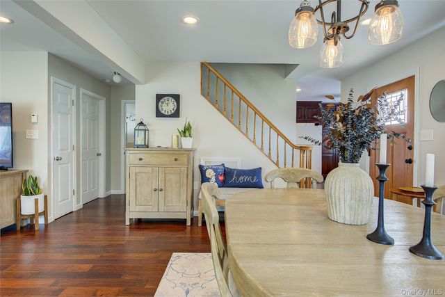 12 Crescent Lane, Levittown, NY 11756