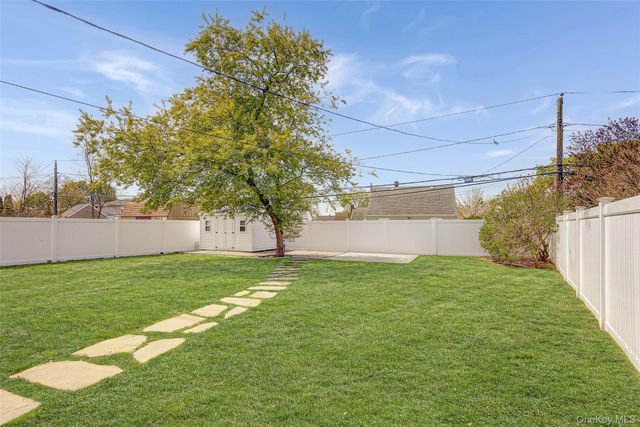 12 Crescent Lane, Levittown, NY 11756