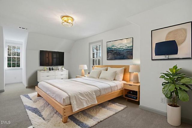 1424 Kildaire Farm Road, Cary, NC 27511