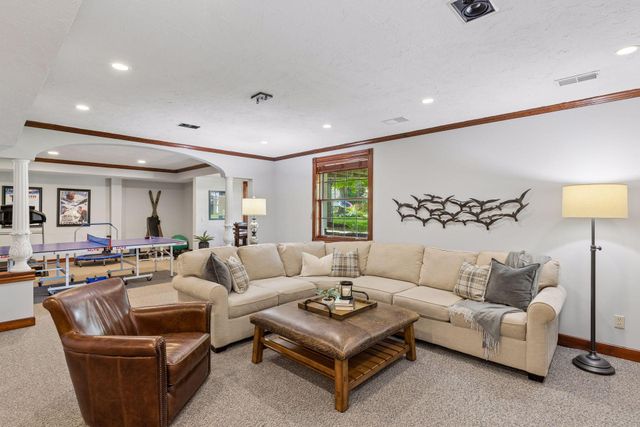 491 Harbor Court, Shoreview, MN 55126