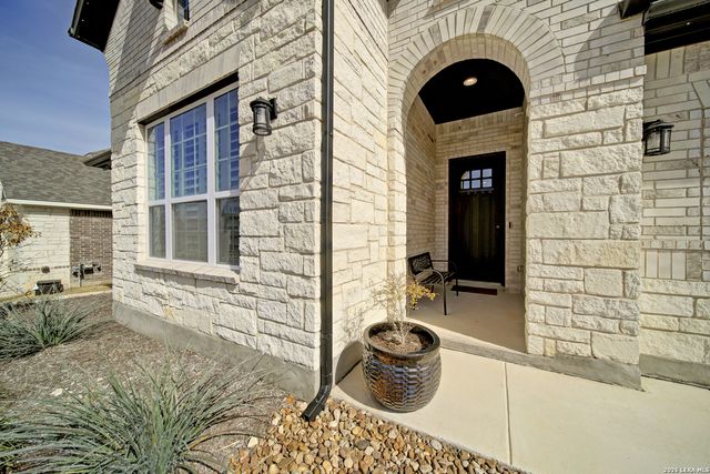 931 Gyngell, San Antonio, TX 78260