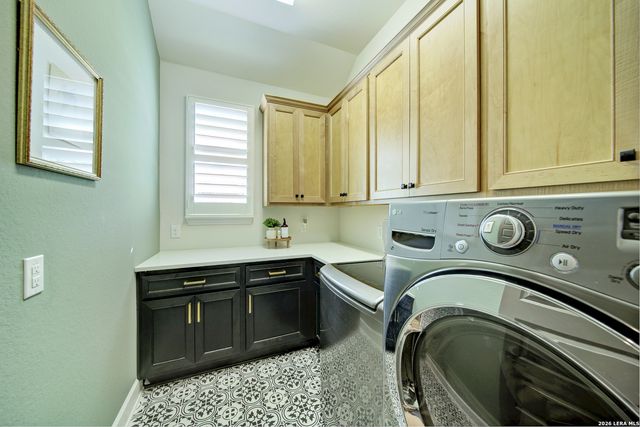 931 Gyngell, San Antonio, TX 78260