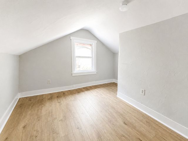 9 Winthrop, Worcester, MA 01604