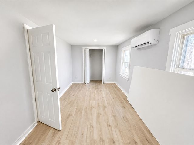 9 Winthrop, Worcester, MA 01604