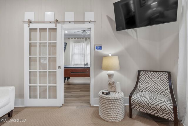 1705 Government Street, Ocean Springs, MS 39564