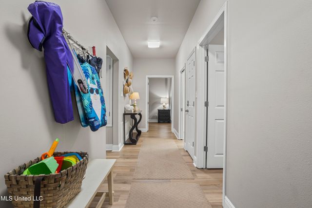 1705 Government Street, Ocean Springs, MS 39564