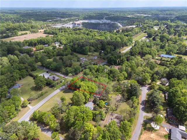 3700 Liberty Road, Greensboro, NC 27406