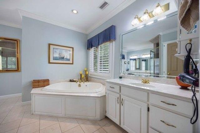219 Broken Rock Road, Hamilton, GA 31811