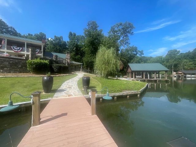 219 Broken Rock Road, Hamilton, GA 31811