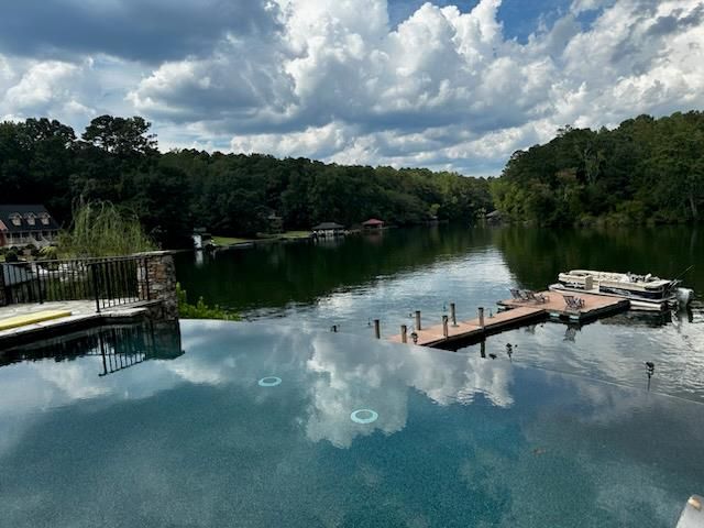 219 Broken Rock Road, Hamilton, GA 31811