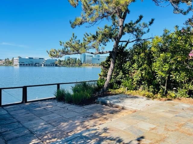 321 Quay Lane, Redwood City, CA 94065