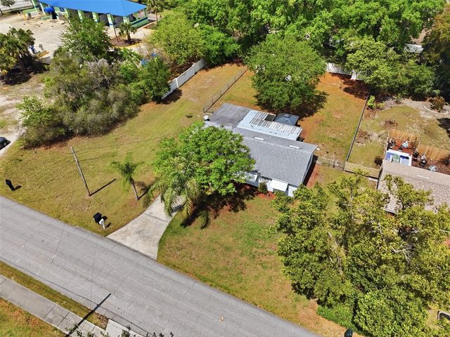 8 ANGELES ROAD, Debary, FL 32713
