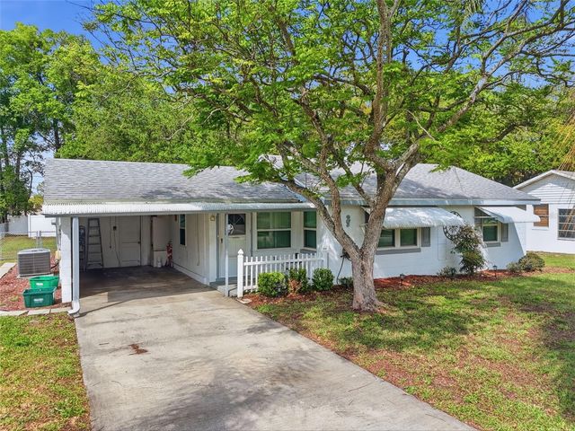 8 ANGELES ROAD, Debary, FL 32713