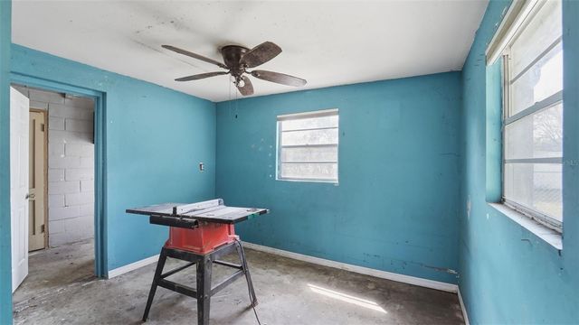 8 ANGELES ROAD, Debary, FL 32713