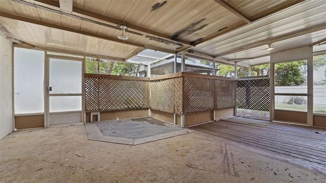 8 ANGELES ROAD, Debary, FL 32713
