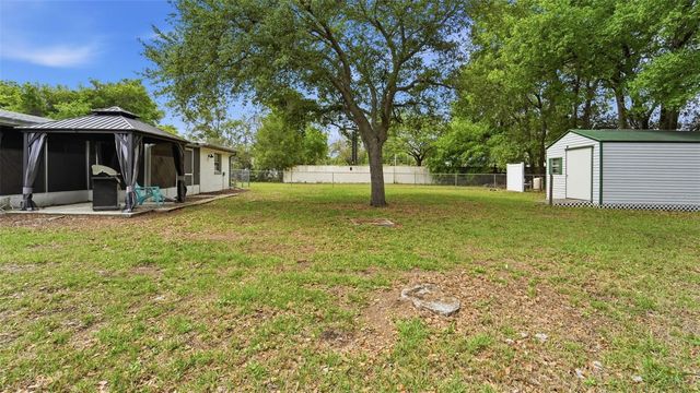 8 ANGELES ROAD, Debary, FL 32713