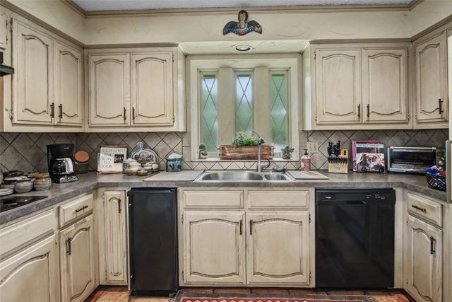 6717 River Bend Road, Fort Worth, TX 76132