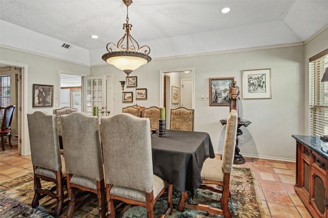 6717 River Bend Road, Fort Worth, TX 76132