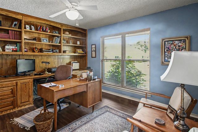 6717 River Bend Road, Fort Worth, TX 76132
