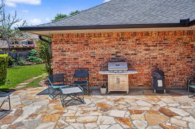 6717 River Bend Road, Fort Worth, TX 76132