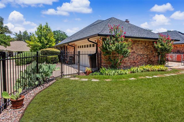 6717 River Bend Road, Fort Worth, TX 76132