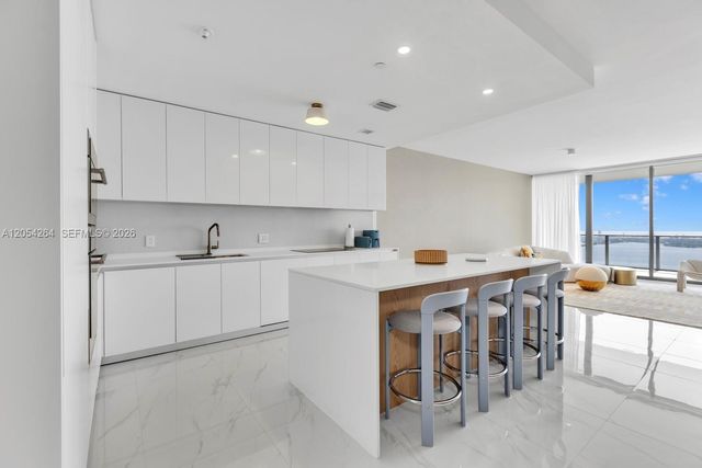 700 NE 24th St 5502, Miami, FL 33137