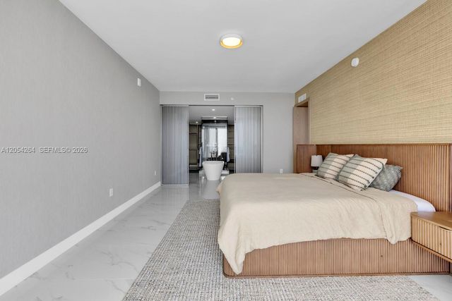 700 NE 24th St 5502, Miami, FL 33137