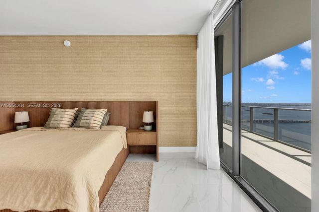 700 NE 24th St 5502, Miami, FL 33137