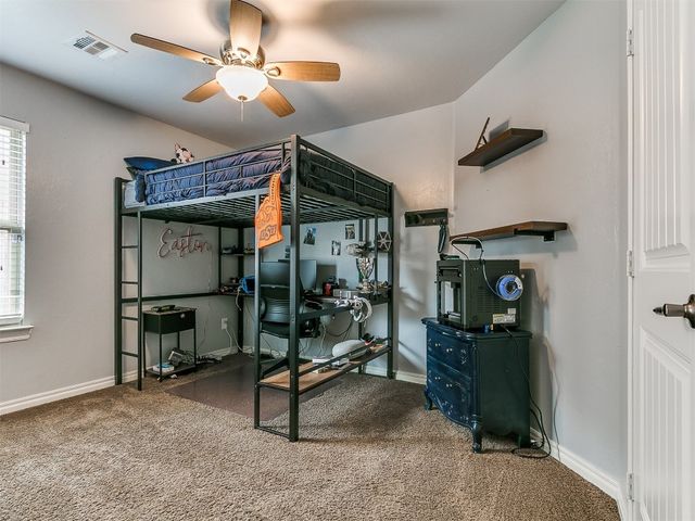 2521 Austin Glen Court, Yukon, OK 73099
