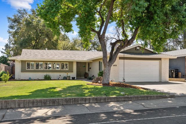 5978 Brooktree Dr, Citrus Heights, CA 95621