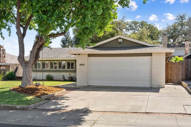 5978 Brooktree Dr, Citrus Heights, CA 95621