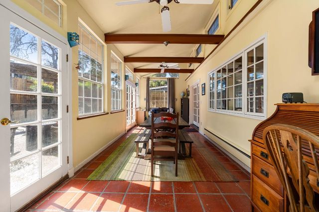 5978 Brooktree Dr, Citrus Heights, CA 95621