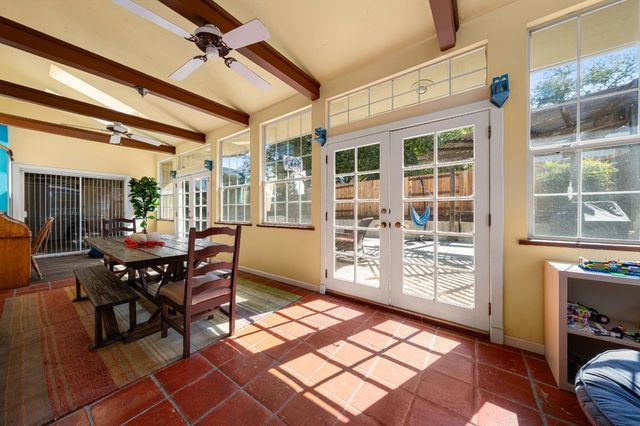 5978 Brooktree Dr, Citrus Heights, CA 95621