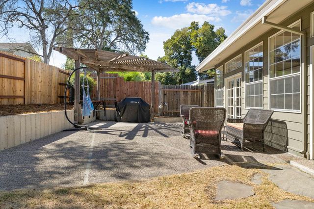 5978 Brooktree Dr, Citrus Heights, CA 95621