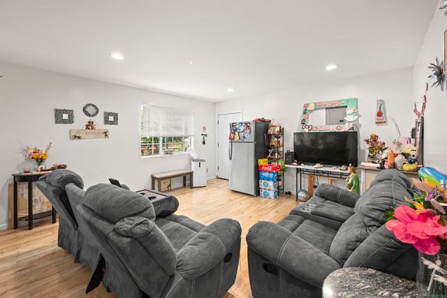 155 Walnut Drive, Chula Vista, CA 91911