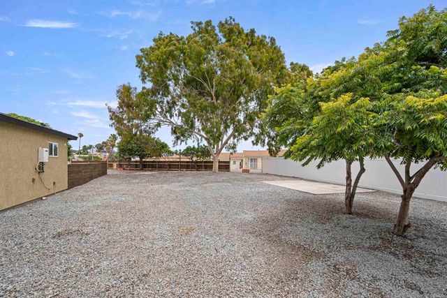 155 Walnut Drive, Chula Vista, CA 91911