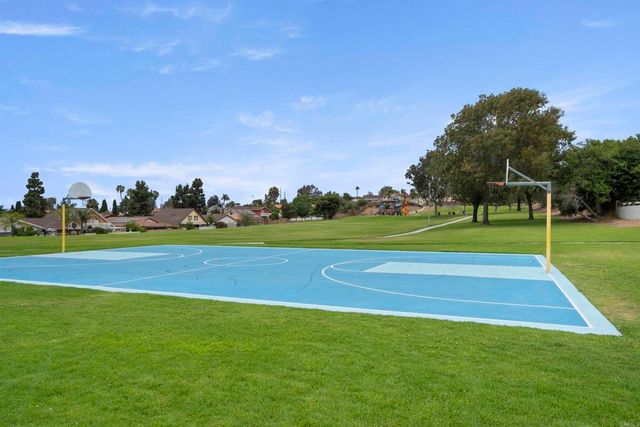 155 Walnut Drive, Chula Vista, CA 91911