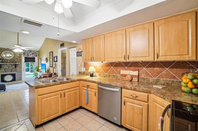 17803 SUNRISE DRIVE, Lutz, FL 33549