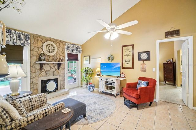 17803 SUNRISE DRIVE, Lutz, FL 33549