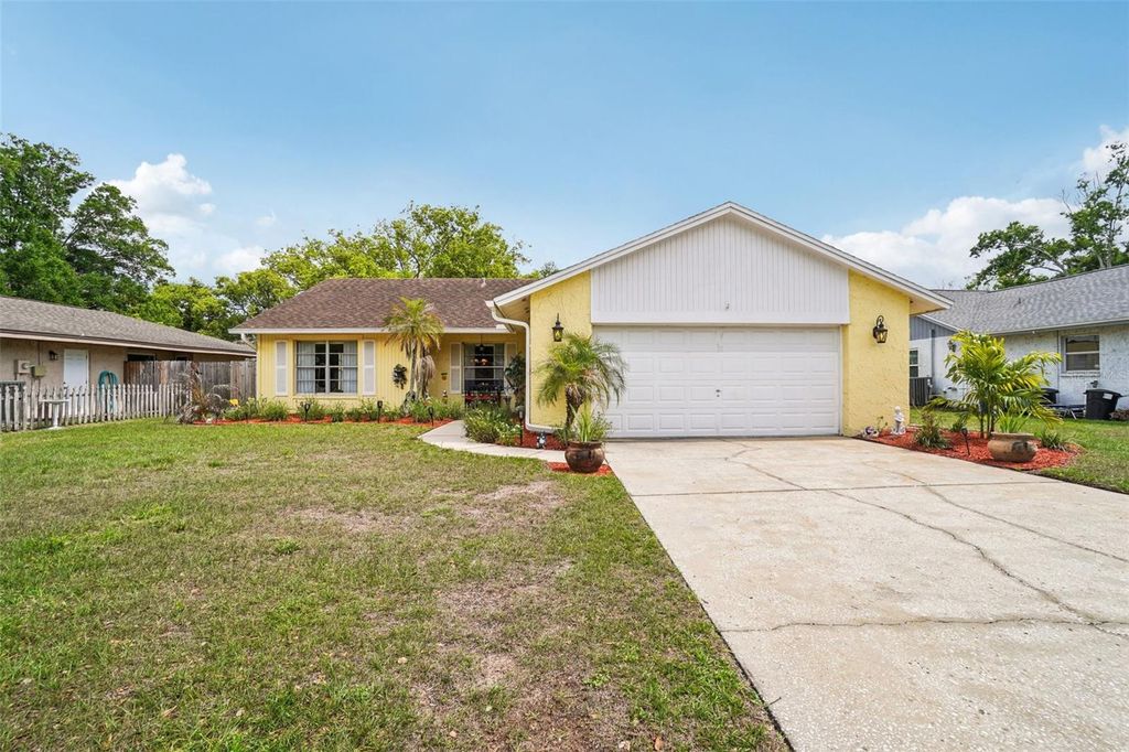 17803 SUNRISE DRIVE, Lutz, FL 33549
