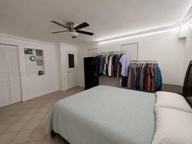 4850 SW 63rd Ter 413, Davie, FL 33314