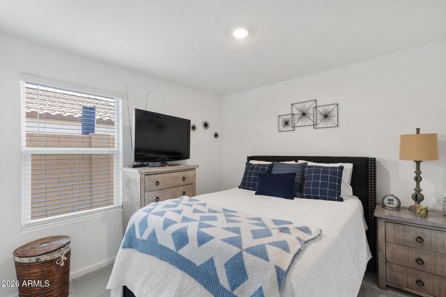 25055 N 174TH Lane, Surprise, AZ 85387