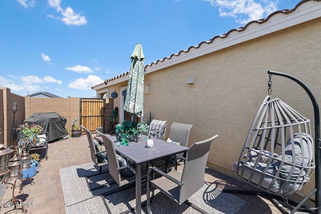 25055 N 174TH Lane, Surprise, AZ 85387