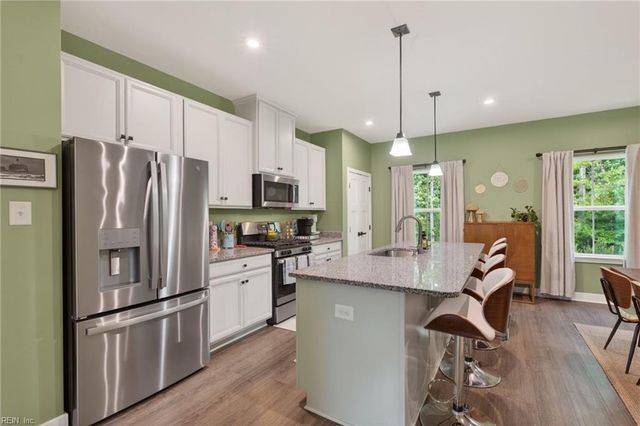 121 Fishermans WAY, Poquoson, VA 23662