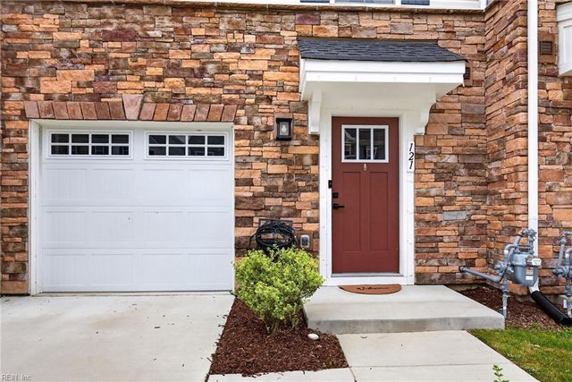 121 Fishermans WAY, Poquoson, VA 23662