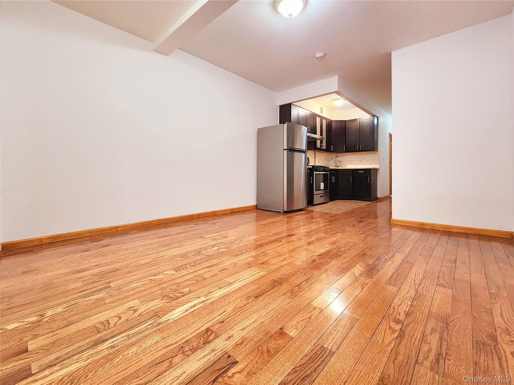 654 Seneca Avenue, Ridgewood, NY 11385 — photo 4