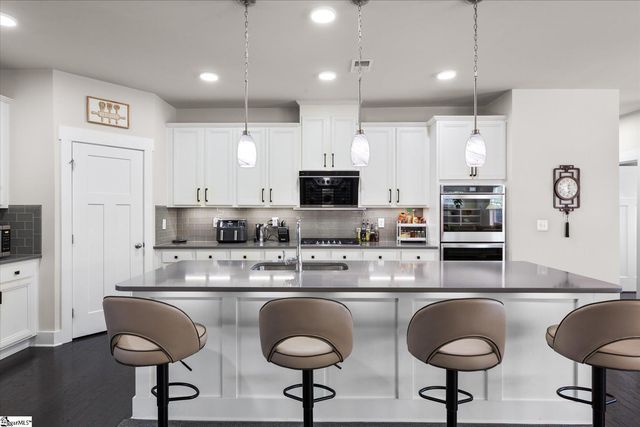 317 Lindstrom Court, Simpsonville, SC 29680
